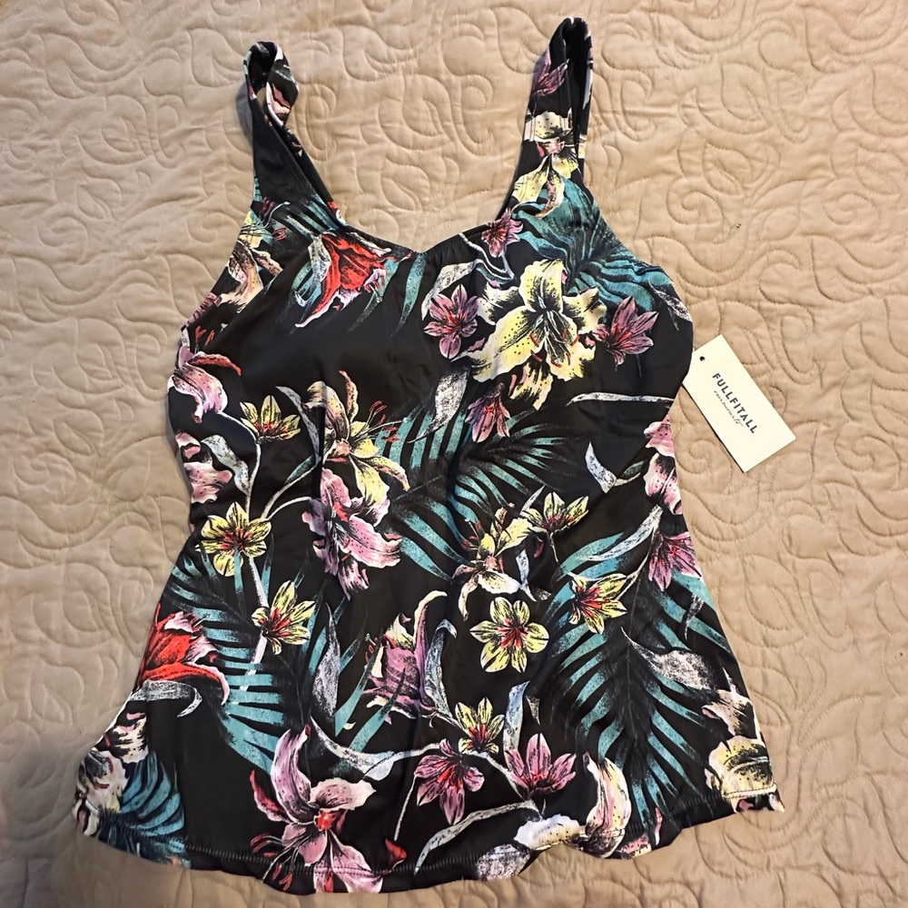 Women’s tankini top. Size 14